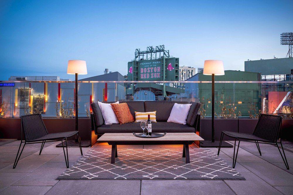 Hotel Commonwealth Бостън Екстериор снимка Rooftop at Hotel 57