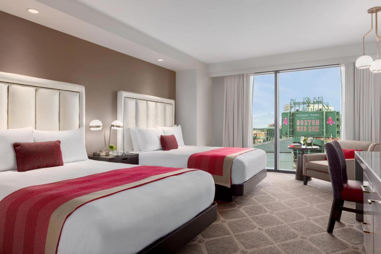 Hotel Commonwealth Бостън Екстериор снимка
